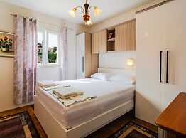 Apartments Sunshine Sutivan