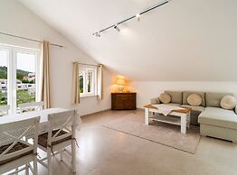 Apartments Sunshine Sutivan