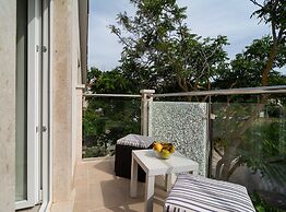 Apartments Sunshine Sutivan