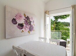 Apartments Sunshine Sutivan