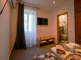 Seaside Escape Rovinj Old Town Apartment