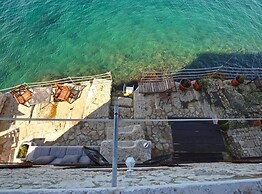 Seaside Escape Rovinj Old Town Apartment