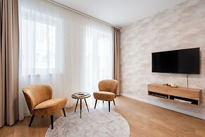 The Rose Garden Apartments