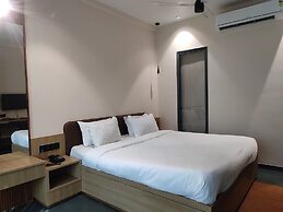 VITS Roccia Hill Resort and Adventure Park ,Navapur