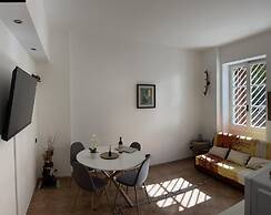 Holiday Home Roma Night and Day