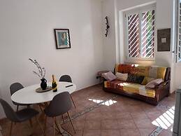 Holiday Home Roma Night and Day