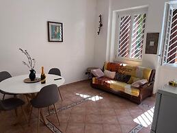 Holiday Home Roma Night and Day