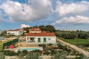Villa Olivia with Sauna