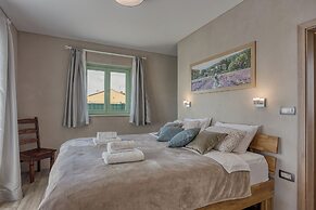 Villa Olivia with Sauna