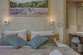 Villa Olivia with Sauna