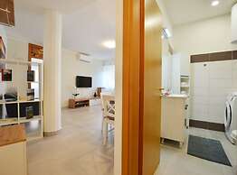 Stylish and Modern Rovinj Apartment