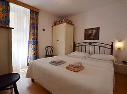 Charming and Tranquil Rovinj Center Apartment