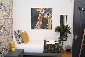 Hove and Away With Garden By My Getaways