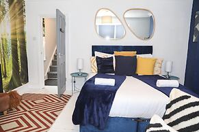 Hove and Away With Garden By My Getaways