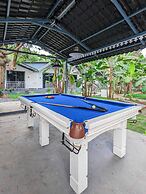 White Tree Resort