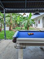 White Tree Resort