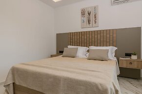 Kozakos Villa 1 With Private Swimming Pool