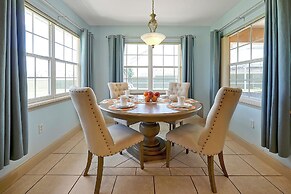 8 Mi to Animal Kingdom: Disney Escape w/ Pool!