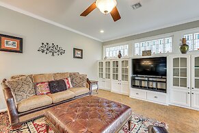 Near Golfing & Parks: Serene San Antonio Home