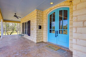 Near Golfing & Parks: Serene San Antonio Home