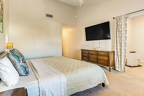 Spacious Destin Townhome: Beach Walk & Pool Access