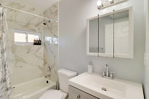 5 Mi to National Mall: DC Home w/ Pool Table