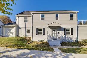 5 Mi to National Mall: DC Home w/ Pool Table