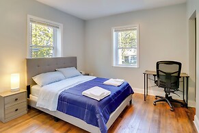 5 Mi to National Mall: DC Home w/ Pool Table