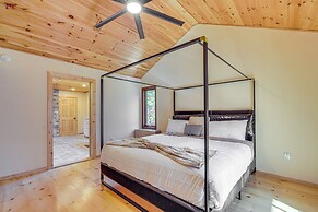 Ski, Hike & More: Spacious Log Cabin in Long Pond
