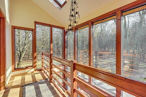 Ski, Hike & More: Spacious Log Cabin in Long Pond