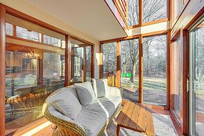 Ski, Hike & More: Spacious Log Cabin in Long Pond