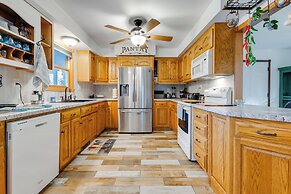 Antiquing & Fishing: Riverfront Waupaca Home!