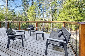 Loon Lake View: Newly Built Log Cabin w/ Fire Pit!