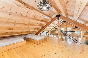 Loon Lake View: Newly Built Log Cabin w/ Fire Pit!