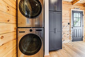 Loon Lake View: Newly Built Log Cabin w/ Fire Pit!