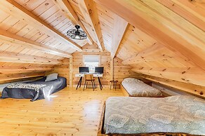 Loon Lake View: Newly Built Log Cabin w/ Fire Pit!