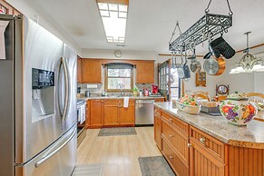 Mtn-view Home w/ Game Room in Franklin!