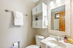 Mtn-view Home w/ Game Room in Franklin!