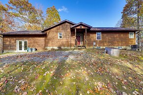 Hike & Picnic at Group Getaway in Rosedale!