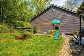 Home w/ Hot Tub, Pickleball & Disc Golf