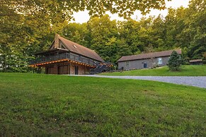 Home w/ Hot Tub, Pickleball & Disc Golf