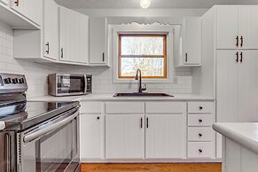 Home w/ Hot Tub, Pickleball & Disc Golf