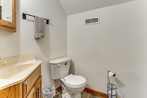 Home w/ Hot Tub, Pickleball & Disc Golf