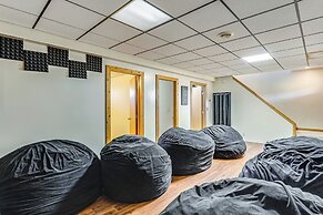 Home w/ Hot Tub, Pickleball & Disc Golf