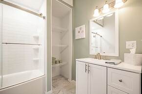 Home w/ Hot Tub, Pickleball & Disc Golf