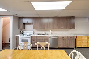 Mtn Views & Outdoor Adventure: Rosedale Home