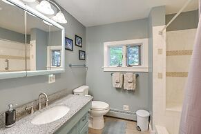 1 Mi to Acadia: Home Near Downtown Bar Harbor!