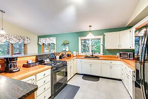 1 Mi to Acadia: Home Near Downtown Bar Harbor!