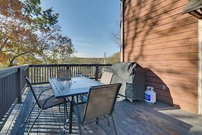 Walk to Lake: Lampe Cabin w/ Fireplace & Deck!