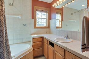 Walk to Lake: Lampe Cabin w/ Fireplace & Deck!